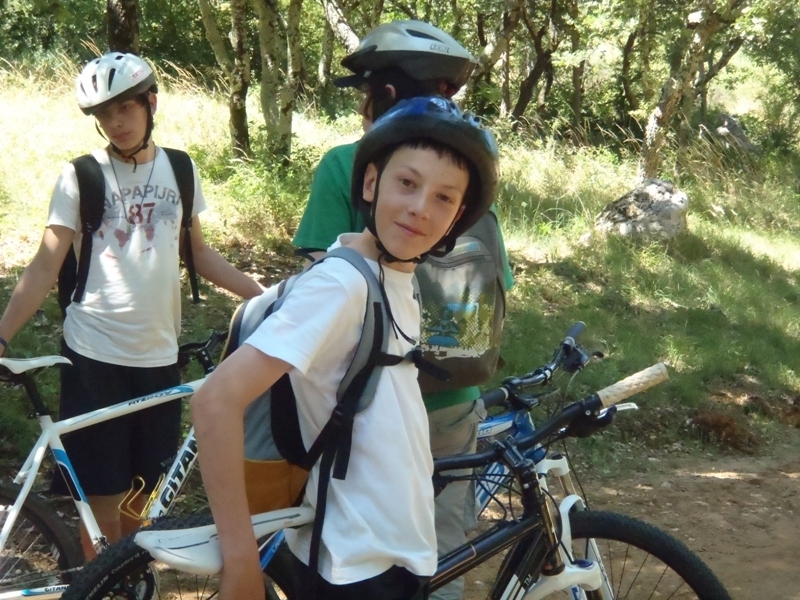 Village Camps International Summer Camp Ard&egrave;che, France 2019-07-26 https://www.villagecamps.com/journals_admin/images/634-8-05-07-2013.jpg lossless (23).jpg